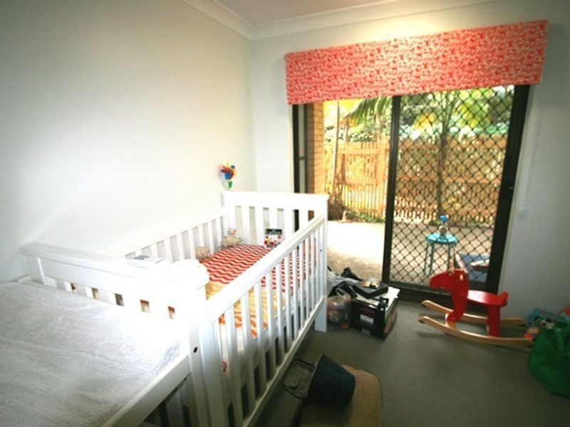 2/33 Alexandra Avenue, Taringa QLD 4068