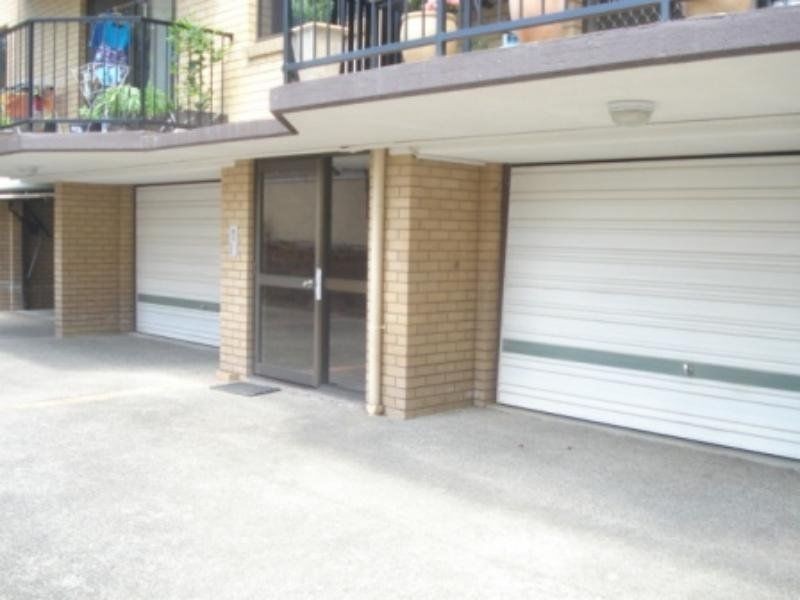 6/60 Depper Street, St Lucia QLD 4067