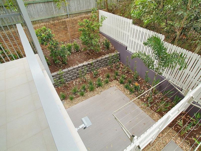 1/14 Quinn Street, Toowong QLD 4066