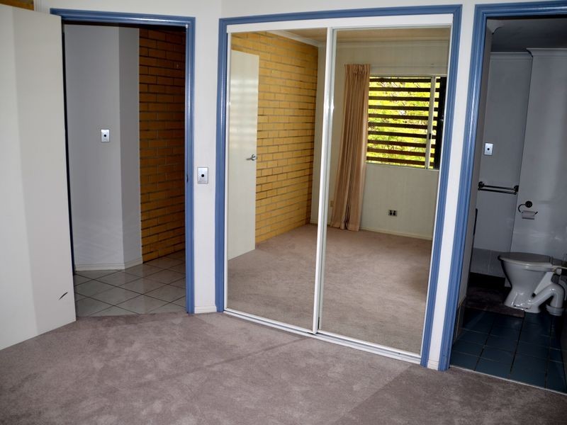 4/44 York Street, Indooroopilly QLD 4068