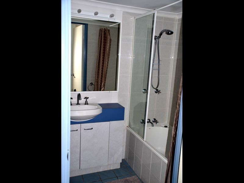 4/44 York Street, Indooroopilly QLD 4068