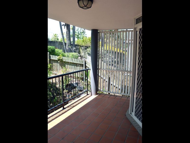 4/44 York Street, Indooroopilly QLD 4068