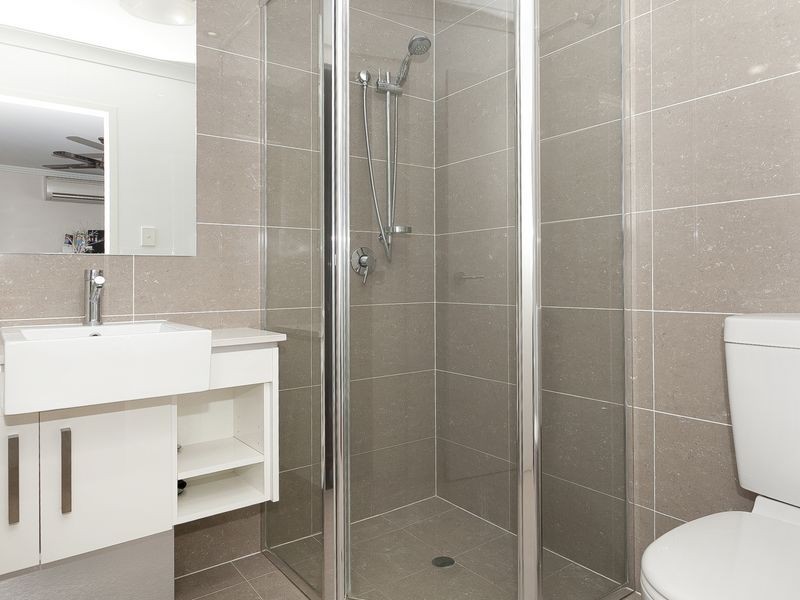 4/40 Macdonnell Street, Toowong QLD 4066