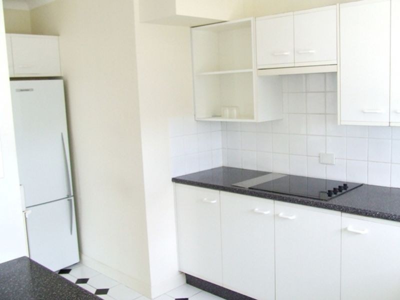 4/138 Swann Road, Taringa QLD 4068