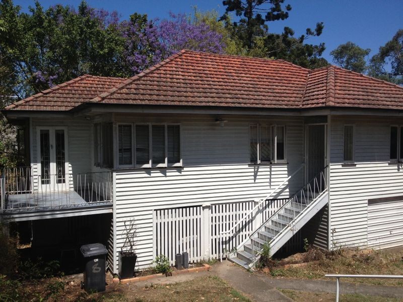 8 Burton Street, Indooroopilly QLD 4068