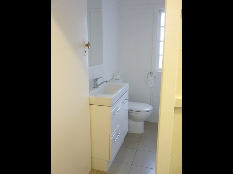 24 Booker Street, Keperra QLD 4054