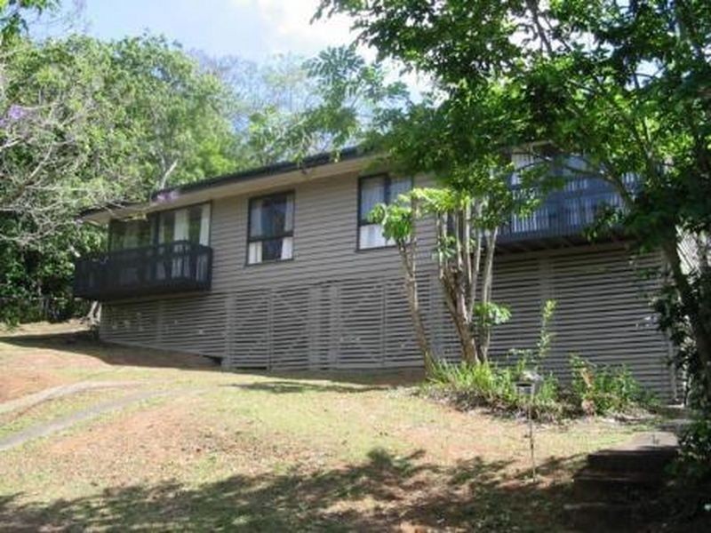1/16 Depper Street, St Lucia QLD 4067