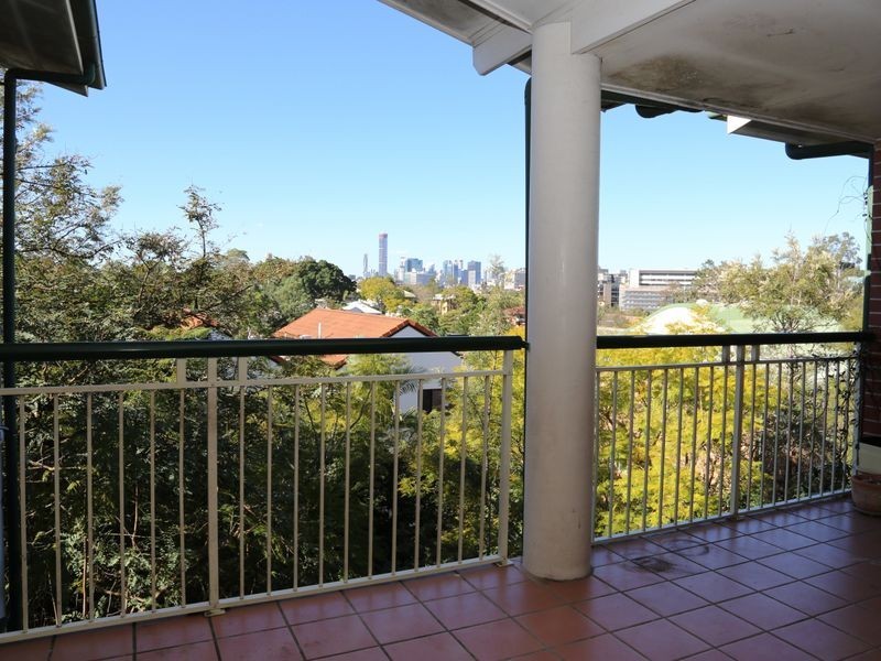 6/52 Cadell Street, Toowong QLD 4066