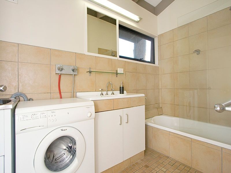 1/34 Rosewood Street, Bardon QLD 4065