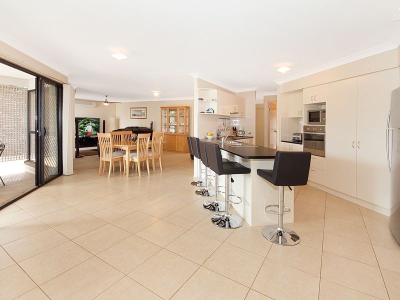 32 Brentwood Place, Moggill QLD 4070