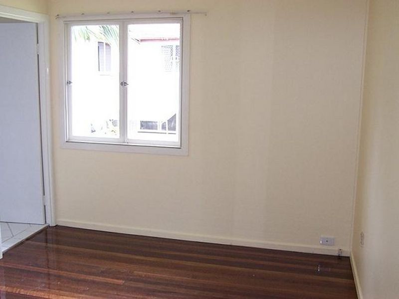 53 Sisley Street, St Lucia QLD 4067