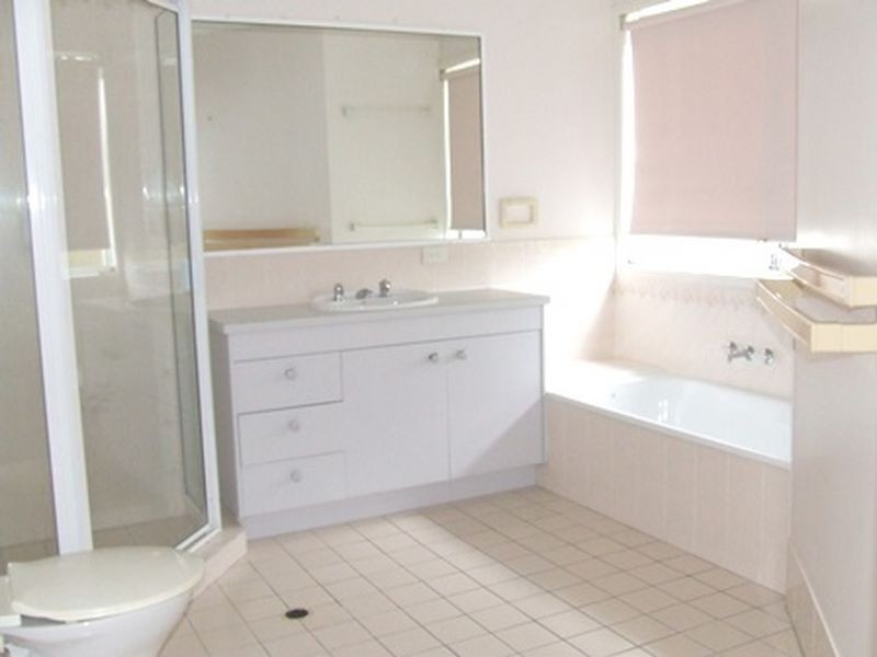 2/28 Howard Street, Gaythorne QLD 4051