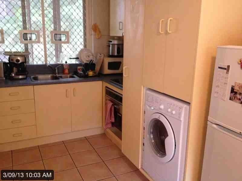 3/75 Sir Fred Schonell Drive, St Lucia QLD 4067