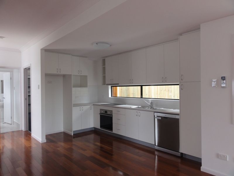 2/36 Renton Street, Camp Hill QLD 4152