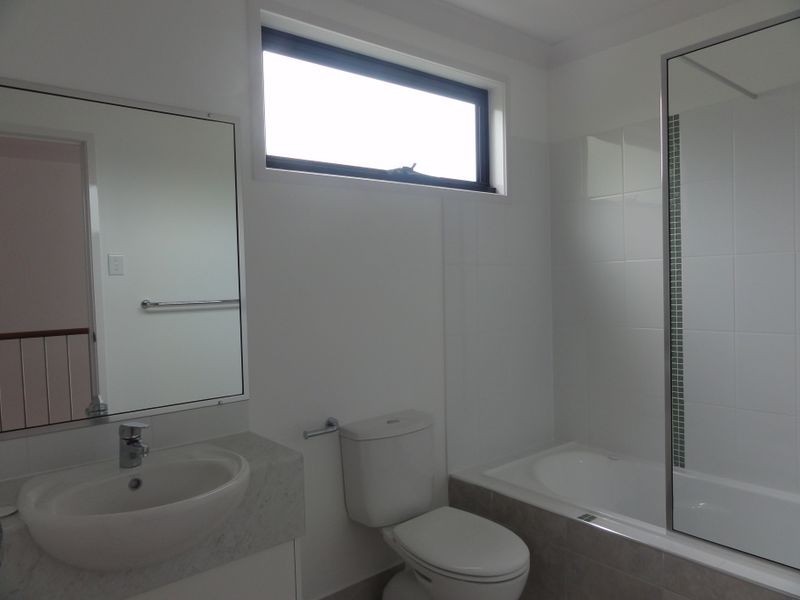 2/36 Renton Street, Camp Hill QLD 4152