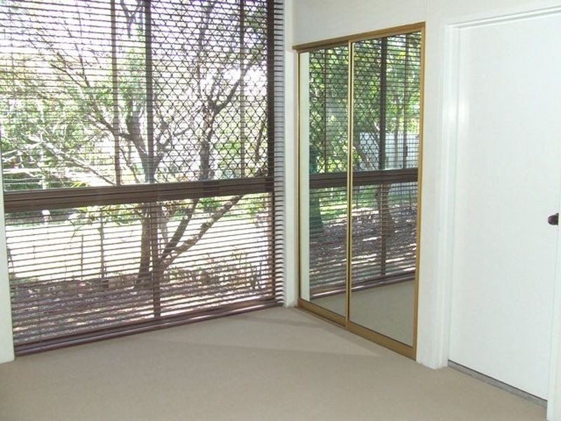 2/21 Depper Street, Toowong QLD 4066