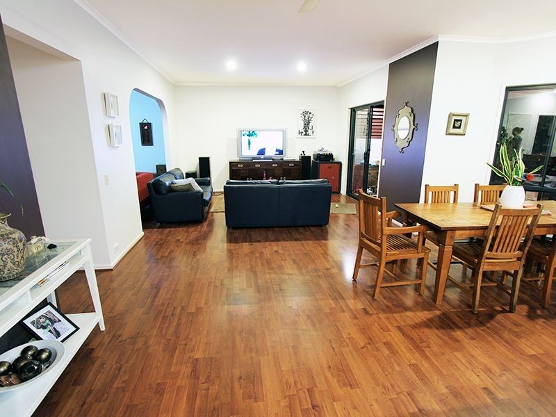25 Inwood Place, The Gap QLD 4061