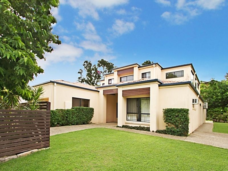 2 Evergreen Close, Kenmore QLD 4069