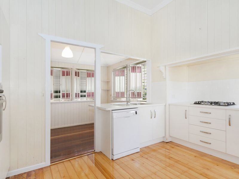 10 Waterlot Street, Moorooka QLD 4105