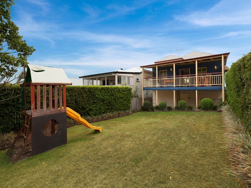 28 Coronation Street, Bardon QLD 4065