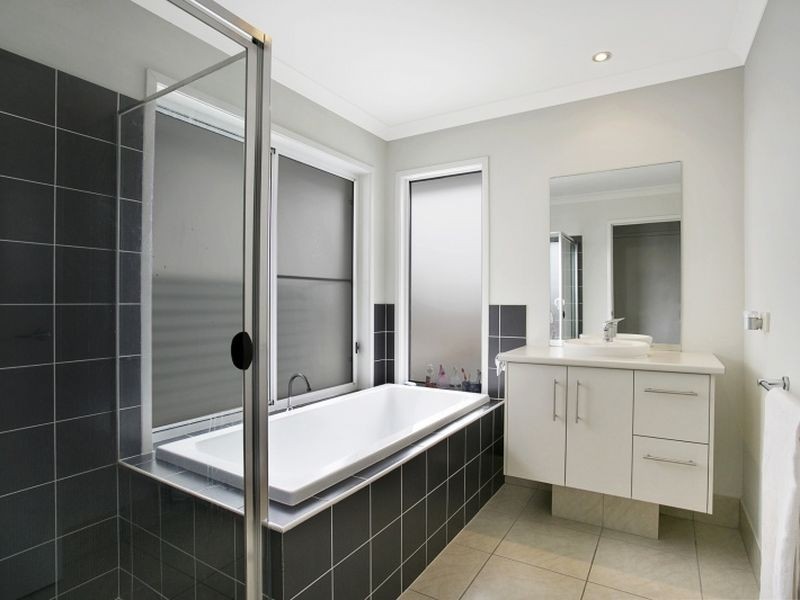 26 Dart Street, Corinda QLD 4075