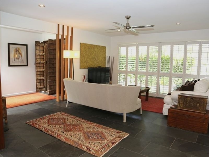 47 Greenford Street, Chapel Hill QLD 4069