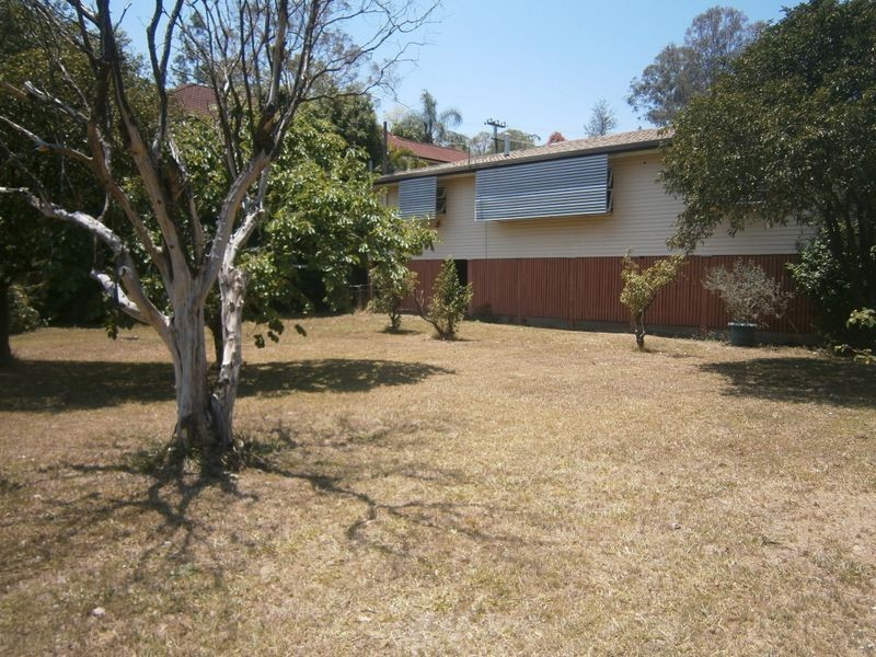 37 Carrington Road, Indooroopilly QLD 4068