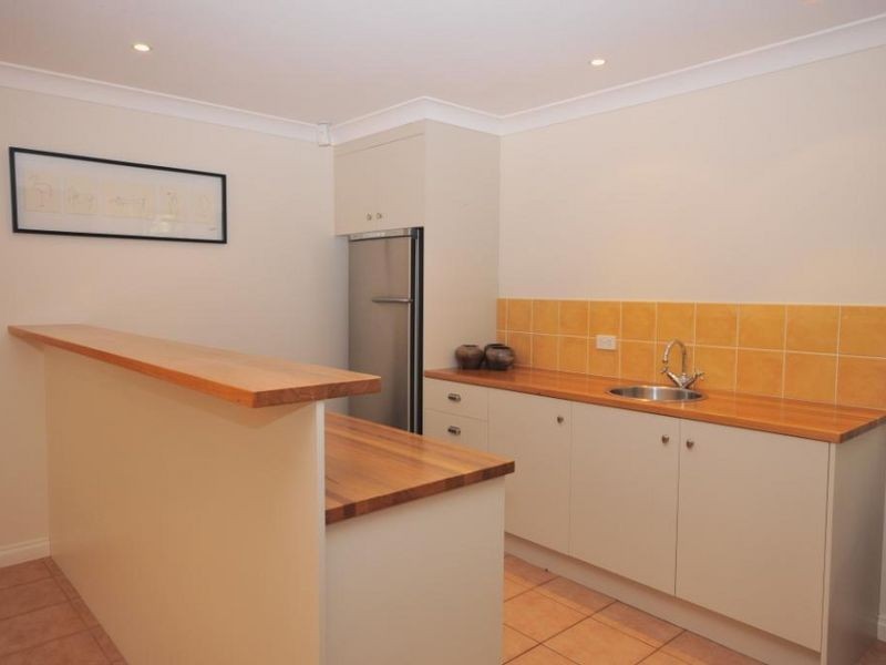 2 Ruth Miller Close, Fig Tree Pocket QLD 4069