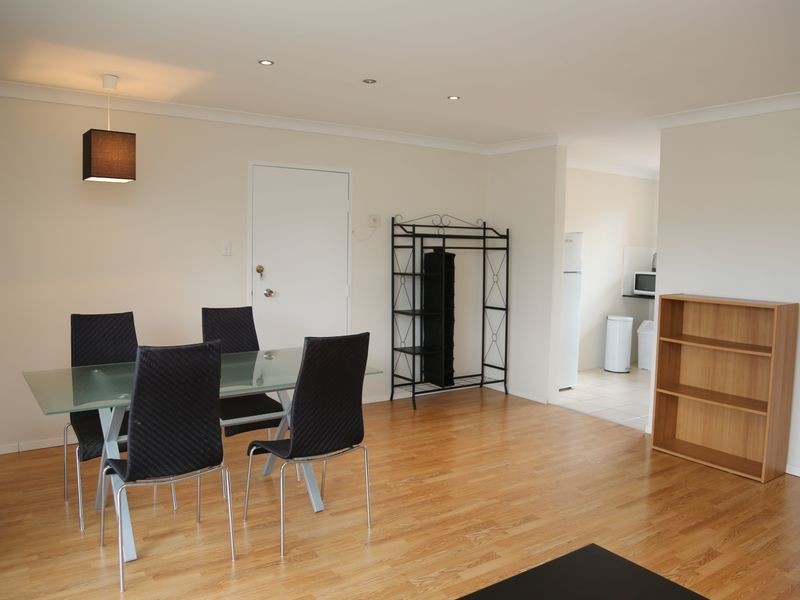 6/179 Sir Fred Schonell Drive, St Lucia QLD 4067