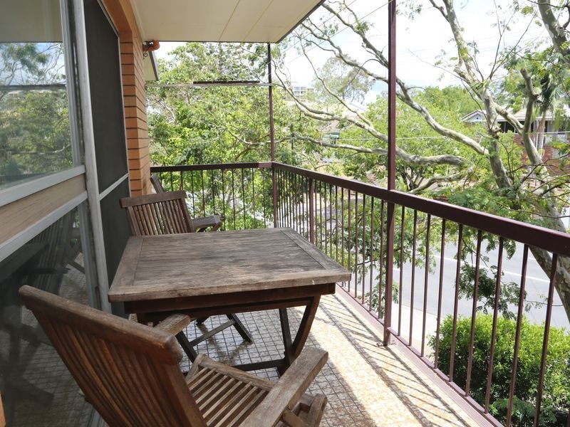 6/179 Sir Fred Schonell Drive, St Lucia QLD 4067