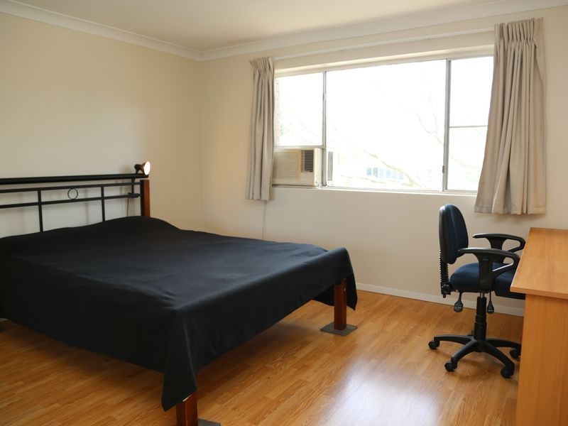 6/179 Sir Fred Schonell Drive, St Lucia QLD 4067