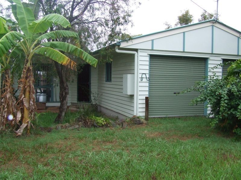 52 Central Avenue, St Lucia QLD 4067