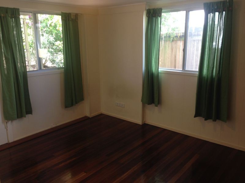 53 Sisley Street, St Lucia QLD 4067