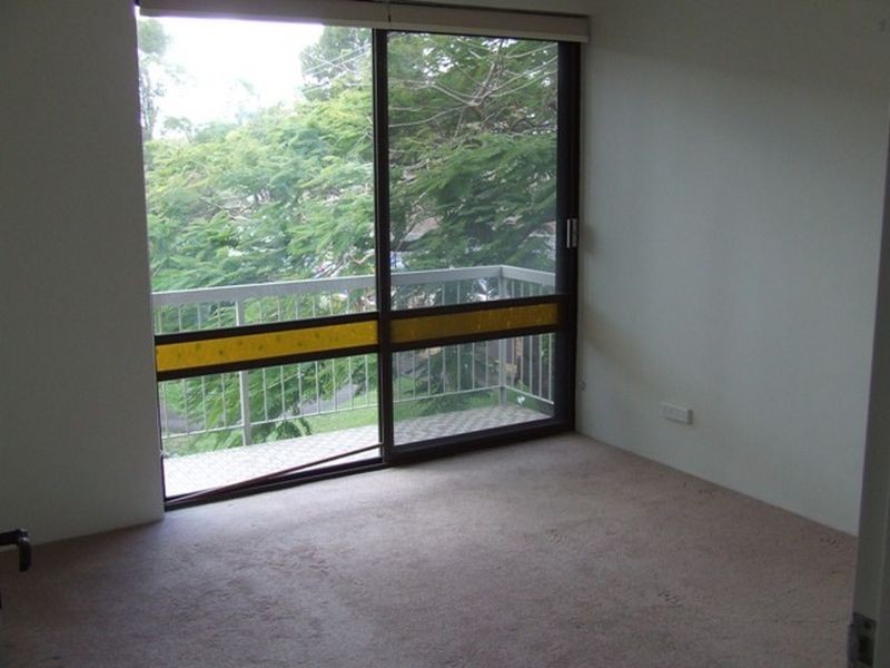 1/31 Grove Street, Toowong QLD 4066