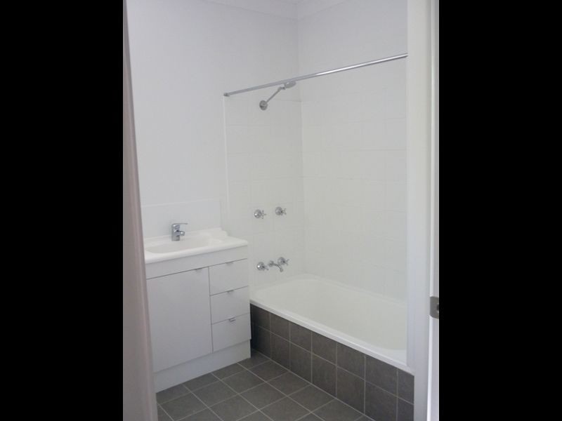 3/159 Sir Fred Schonell Drive, St Lucia QLD 4067