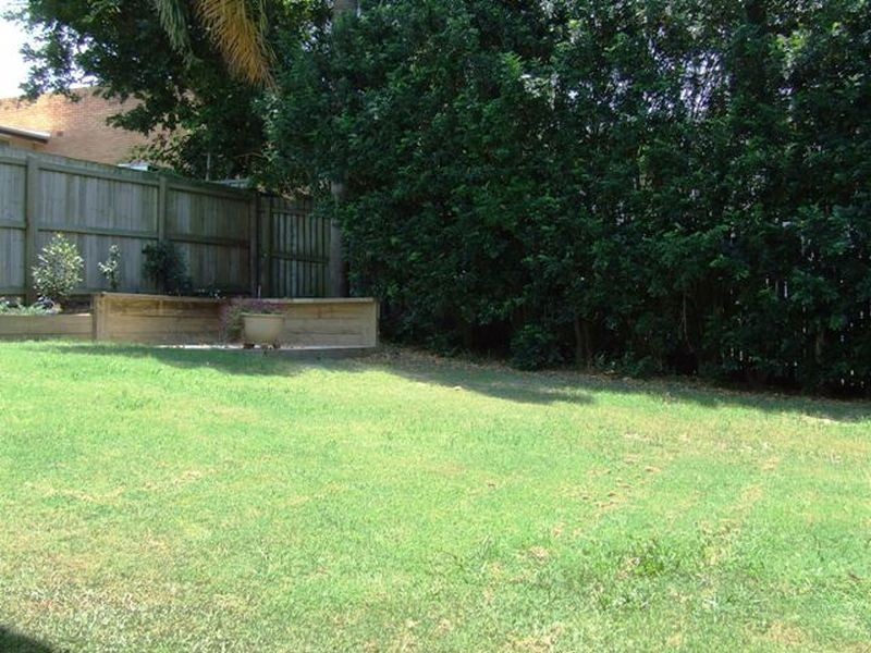 13 Elizabeth Street, Toowong QLD 4066