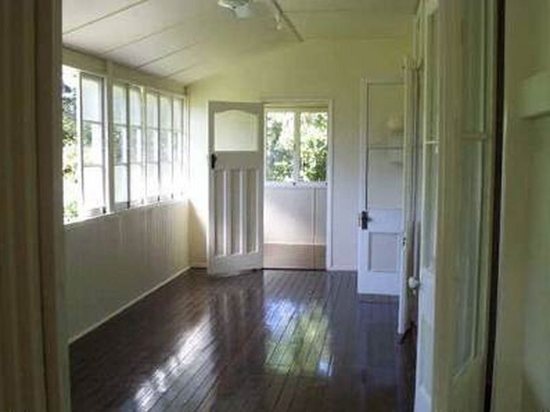 147 Honour Avenue, Chelmer QLD 4068