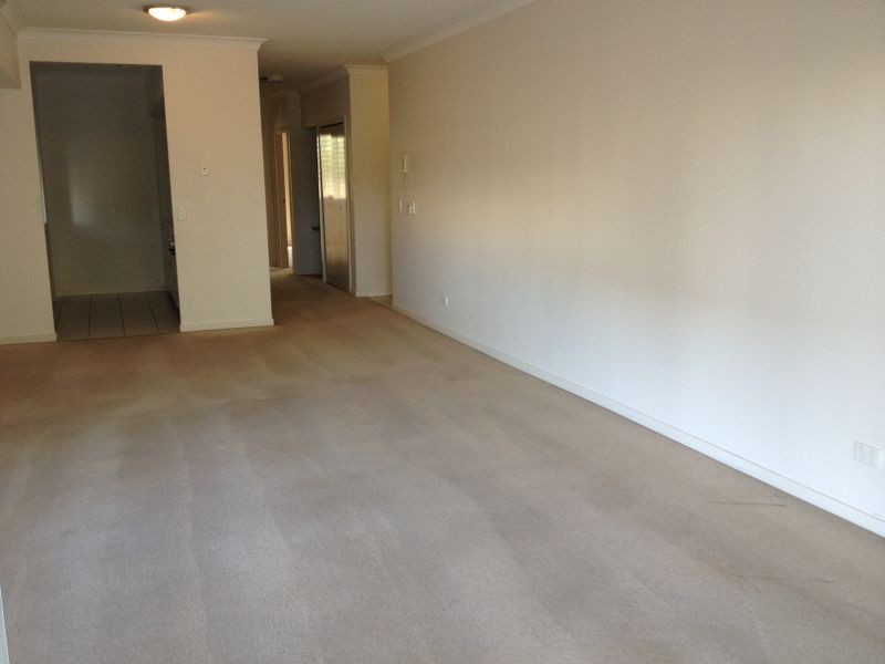 10/8 Belgrave Road, Indooroopilly QLD 4068