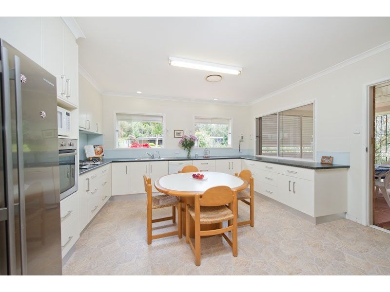23 Norm Street, Kenmore QLD 4069
