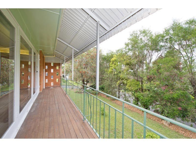 23 Norm Street, Kenmore QLD 4069
