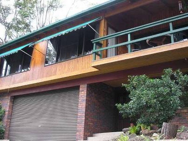 38 Tucker Street, Chapel Hill QLD 4069