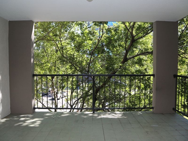 28/7 Landsborough Terrace, Toowong QLD 4066