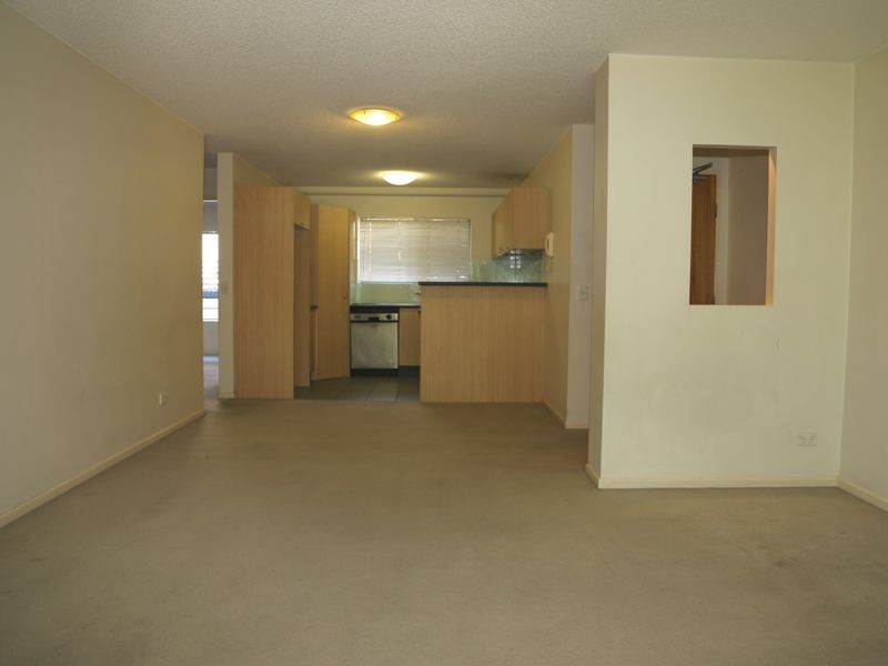 28/7 Landsborough Terrace, Toowong QLD 4066