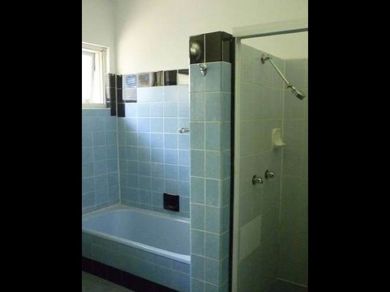 155 Sir Fred Schonell Drive, St Lucia QLD 4067