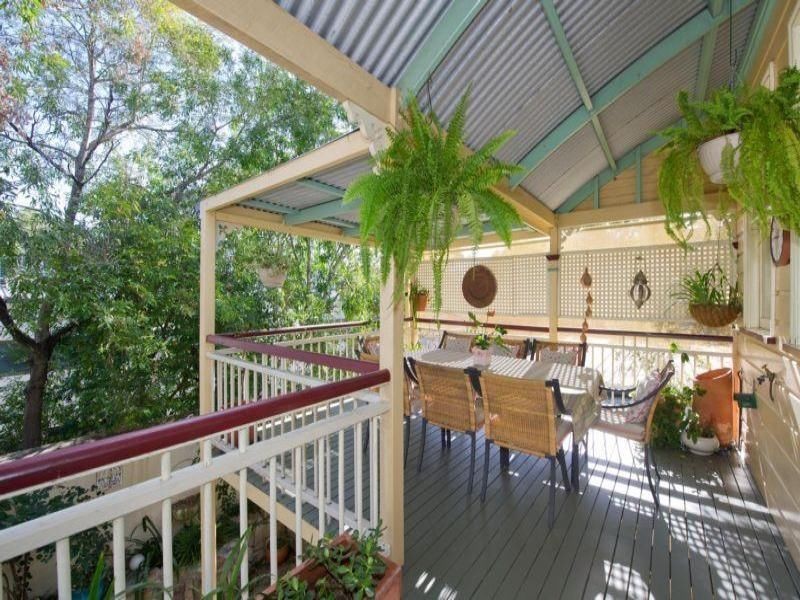 16A Eldridge Street, Toowong QLD 4066