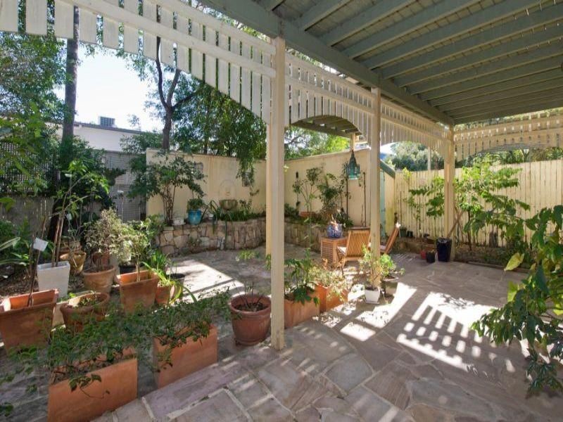 16A Eldridge Street, Toowong QLD 4066