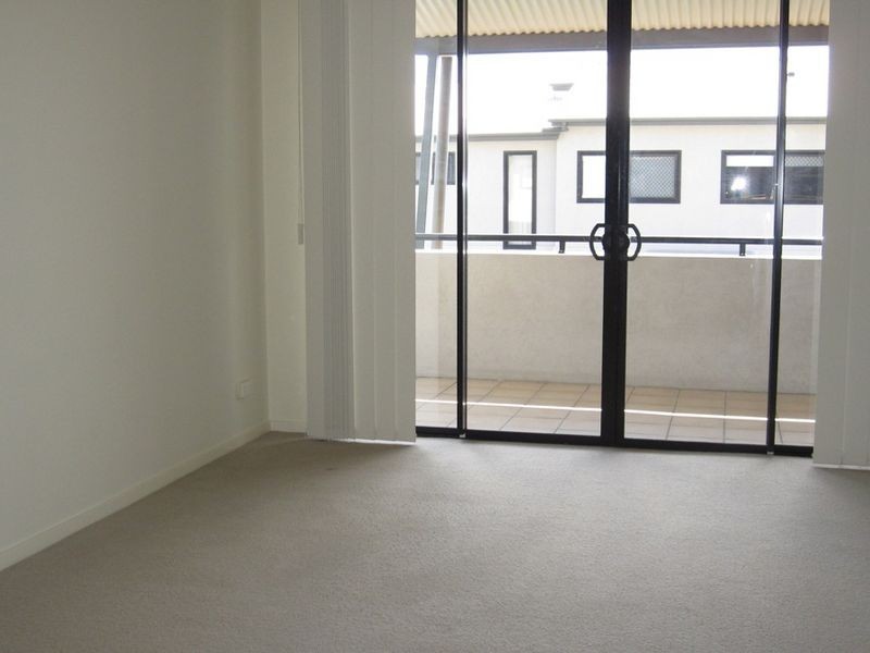 32/60 Sherwood Road, Toowong QLD 4066