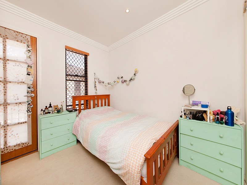 7/136 Central Avenue, Indooroopilly QLD 4068