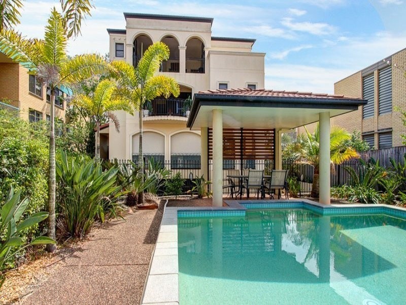 3/58 Sisley Street, St Lucia QLD 4067