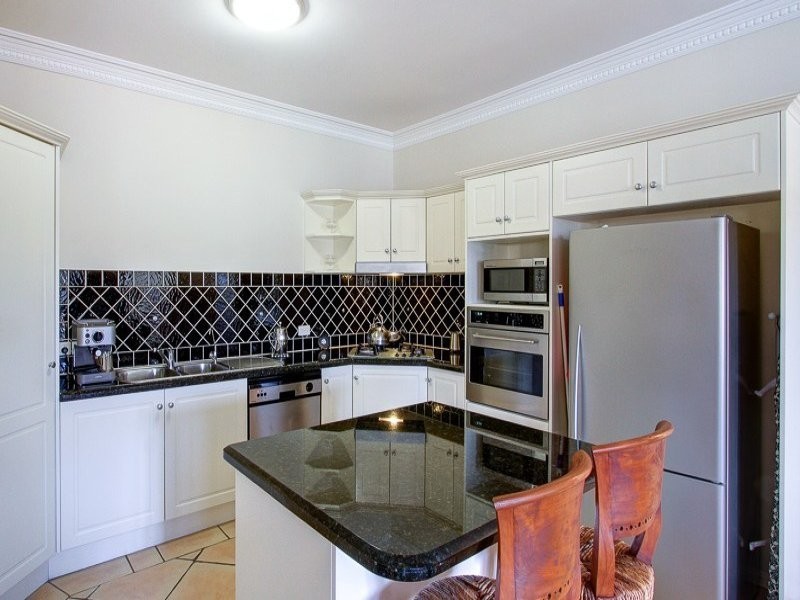 3/58 Sisley Street, St Lucia QLD 4067